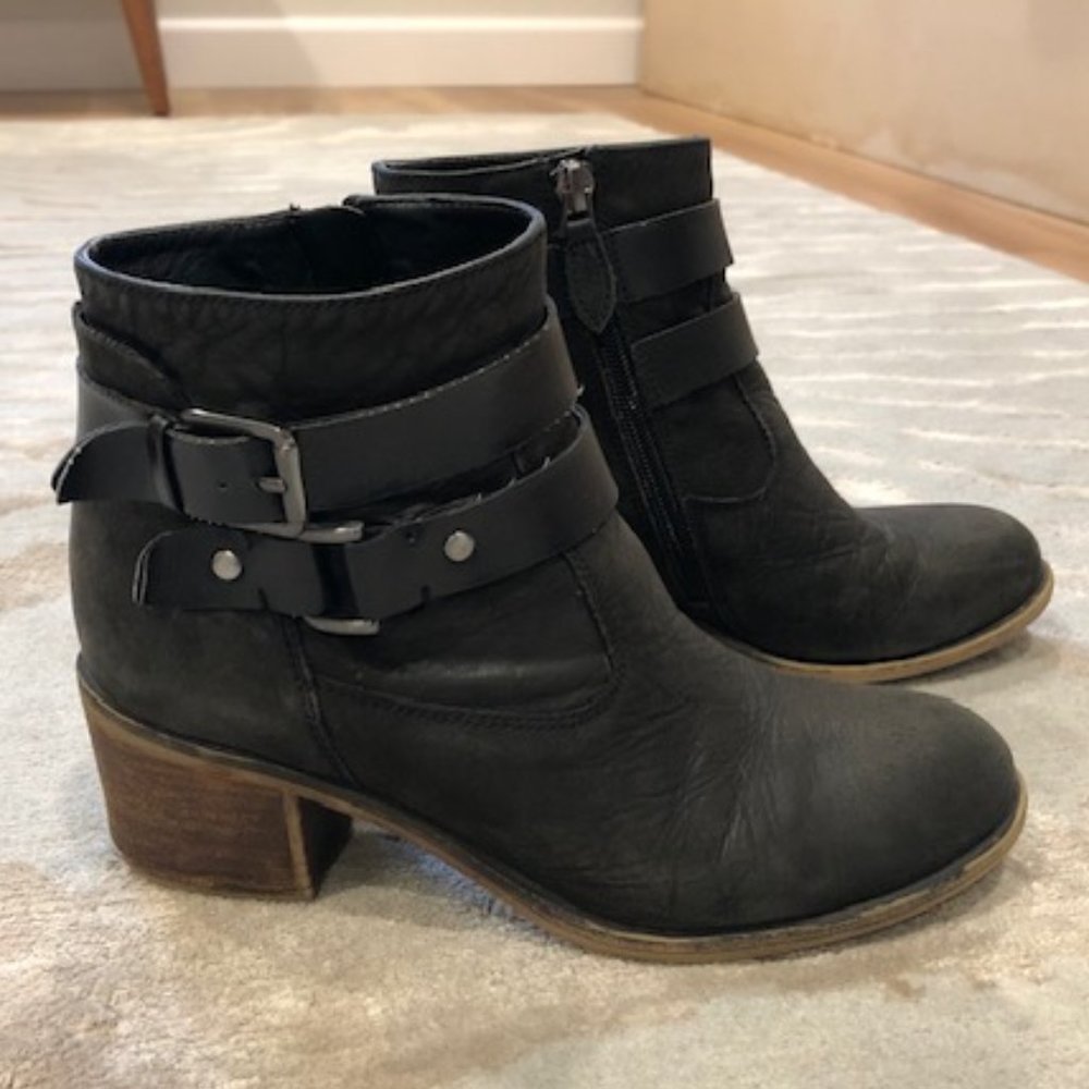 Franco Sarto Black Leather Boots